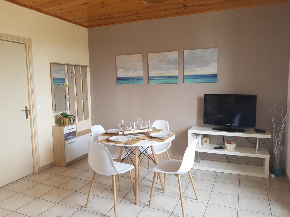 A Deux Pas Du Port De Locquirec Apartment Екстериор снимка